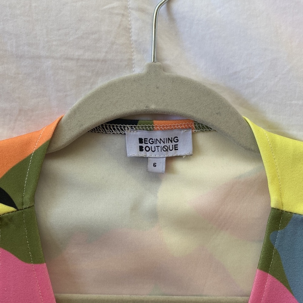 Multicolor geometric dress from Beginning Boutique! - Picture 2 of 5